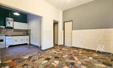 ALQUILER – PH / DEPARTAMENTO TIPO CASA - 3 AMBIENTES AL FRENTE – SIN EXPENSAS – ENTRADA INDEPENDIENTE – BOULOGNE