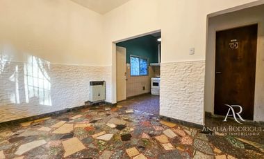 ALQUILER – PH / DEPARTAMENTO TIPO CASA - 3 AMBIENTES AL FRENTE – SIN EXPENSAS – ENTRADA INDEPENDIENTE – BOULOGNE