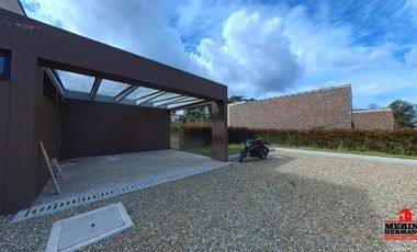 casa en venta en alto de las palmas. Cod V5563