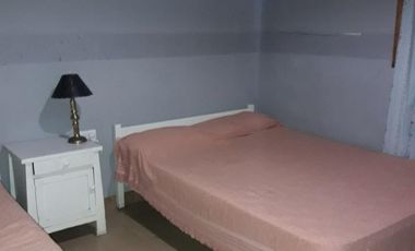 SE VENDE CASA GRANDE EN ZONA INTERMEDIA