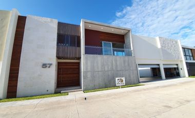 Casa en venta Con ACABADOS DE LUJO  Fracc las palmas