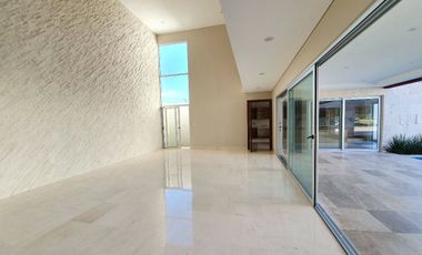 Casa en venta Con ACABADOS DE LUJO  Fracc las palmas