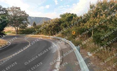 Terreno de uso mixto en Chapala