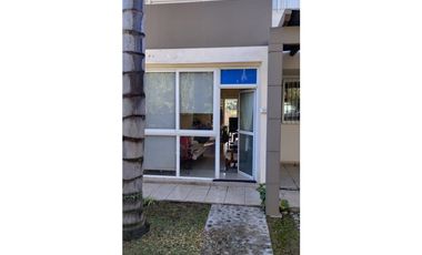 SE VENDE DUPLEX 2 DORMITORIOS