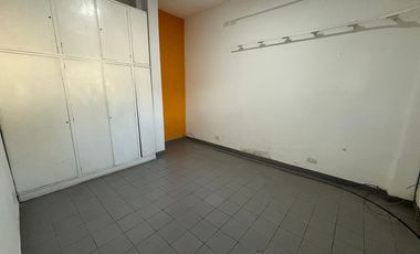 Ph Casa en Planta Baja  3 ambientes con patio y parrilla