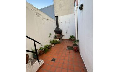 Ph Casa en Planta Baja  3 ambientes con patio y parrilla