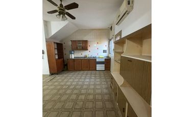 Ph Casa en Planta Baja  3 ambientes con patio y parrilla