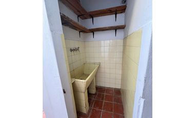 Ph Casa en Planta Baja  3 ambientes con patio y parrilla