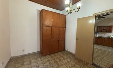 Ph Casa en Planta Baja  3 ambientes con patio y parrilla