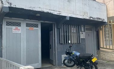 casa en venta en barrio los alamos. Cod V408460