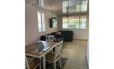 VENTA DE CASA VILLA LUCRE 3 RE, 170 m2