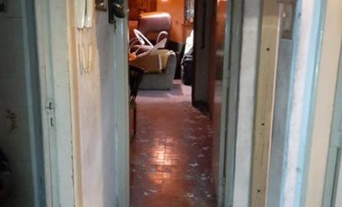 CASA PH DE 3 AMBIENTES A RECICLAR C/ COCHERA EN VENTA - MORON CENTRO