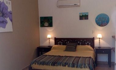 CARILO - AVESTRUZ Y ROBLES - CASA EN VENTA.