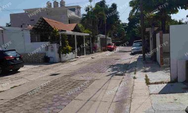 CASA  EN VENTA  EN ACAPULCO  ZONA DIAMANTE  CERCA DE PLAYA