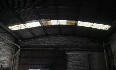 GALPON DE 217 M2 CUBIERTO Y EN L ( 317 M2 DESCUBIERTO)