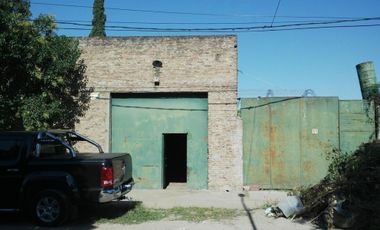 GALPON DE 217 M2 CUBIERTO Y EN L ( 317 M2 DESCUBIERTO)