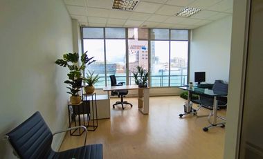 oficina en arriendo en chico. Cod A51872