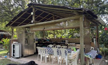 finca en venta en carlos lleras. Cod V1125001