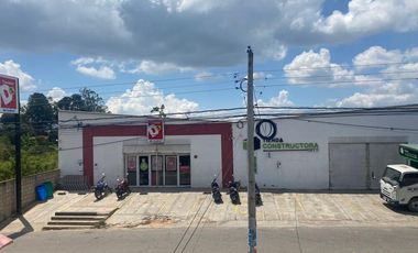 local en arriendo en ruitoque. Cod A108861