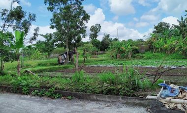 Rumah Murah Lokasi Strategis Area Jakal,
