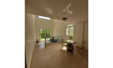 LUJOSA VILLA TUCAN COUNTRY CLUB & GOLF RESORT COCOLI 460 MT2 3REC+CBE