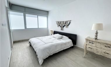 VENTA APARTAMENTO DE PLAYA PUNTA BARCO