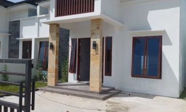 Siap Huni di Jual di Jl Duyung Pekanbaru