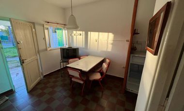 Casa de 2 Habitaciones. Excelente Zona