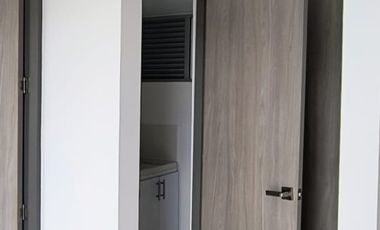 apartamento en arriendo en prados del este. Cod A3467