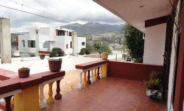 Venta o cambio casa en Otavalo en la ciudadela 31 de Octubre