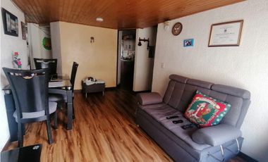 Bogotá, vendo apartamento en suba aures area74 mts