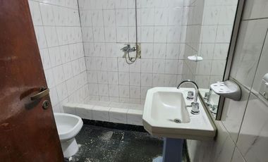 Casa en  VENTA JUJUY Y J.B.JUSTO QUILMES OESTE