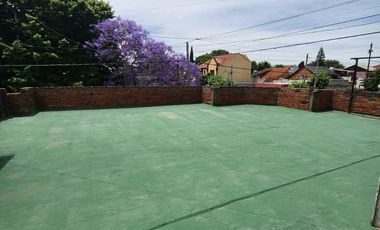 Casa en  VENTA JUJUY Y J.B.JUSTO QUILMES OESTE