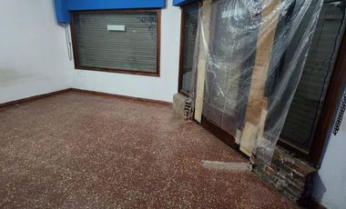 Casa en  VENTA JUJUY Y J.B.JUSTO QUILMES OESTE