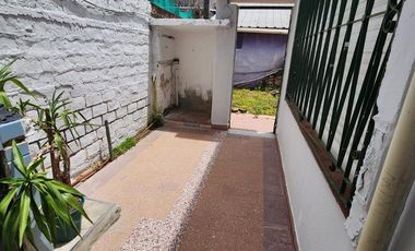 Casa en  VENTA JUJUY Y J.B.JUSTO QUILMES OESTE