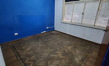 Casa en  VENTA JUJUY Y J.B.JUSTO QUILMES OESTE