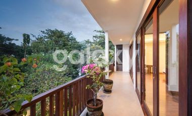 VILLA LOKASI STRATEGIS DI LALANG AMBU JIMBARAN BADUNG, BALI