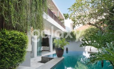 VILLA LOKASI STRATEGIS DI LALANG AMBU JIMBARAN BADUNG, BALI