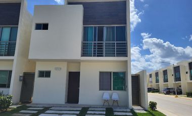 Casa en condominio renta Cancún