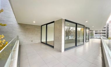 Departamento en venta de 4 dorm. en Lo Barnechea