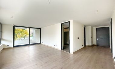 Departamento en venta de 4 dorm. en Lo Barnechea