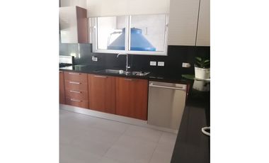 VENTA CASA COSTA DEL ESTE