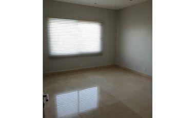 VENTA CASA COSTA DEL ESTE