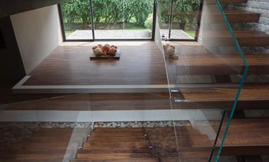 Espectacular casa para venta en LA PRADERA 644 m2 + 168 de terraza