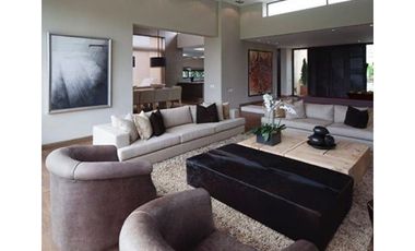 Espectacular casa para venta en LA PRADERA 644 m2 + 168 de terraza