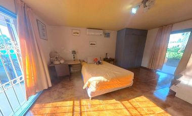 EXCLUSIVA CASA EN LA MEJOR ZONA DE GRANJA DE FUNES CORDOBA ZONA NORTE!!!!