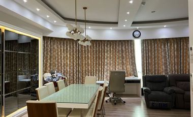 Apartemen ST Moritz Tower New Presidential Furnished Bagus Puri Indah Jakarta Barat