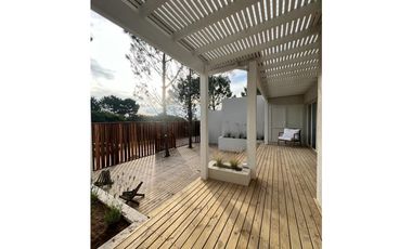 CASA EN VENTA EN COSTA ESMERALDA - MARITIMO III 120