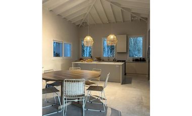 CASA EN VENTA EN COSTA ESMERALDA - MARITIMO III 120