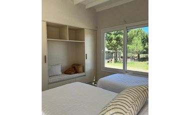 CASA EN VENTA EN COSTA ESMERALDA - MARITIMO III 120